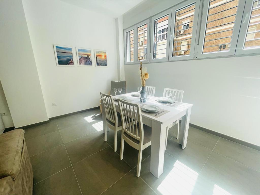 Apartamento Alhucemas Playa Málaga Eksteriør bilde